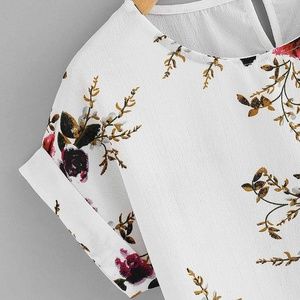 Tops - Floral Asymmetrical Hem Blouse - NWOT Tops - Floral Asymmetrical Hem Blouse - NWOT